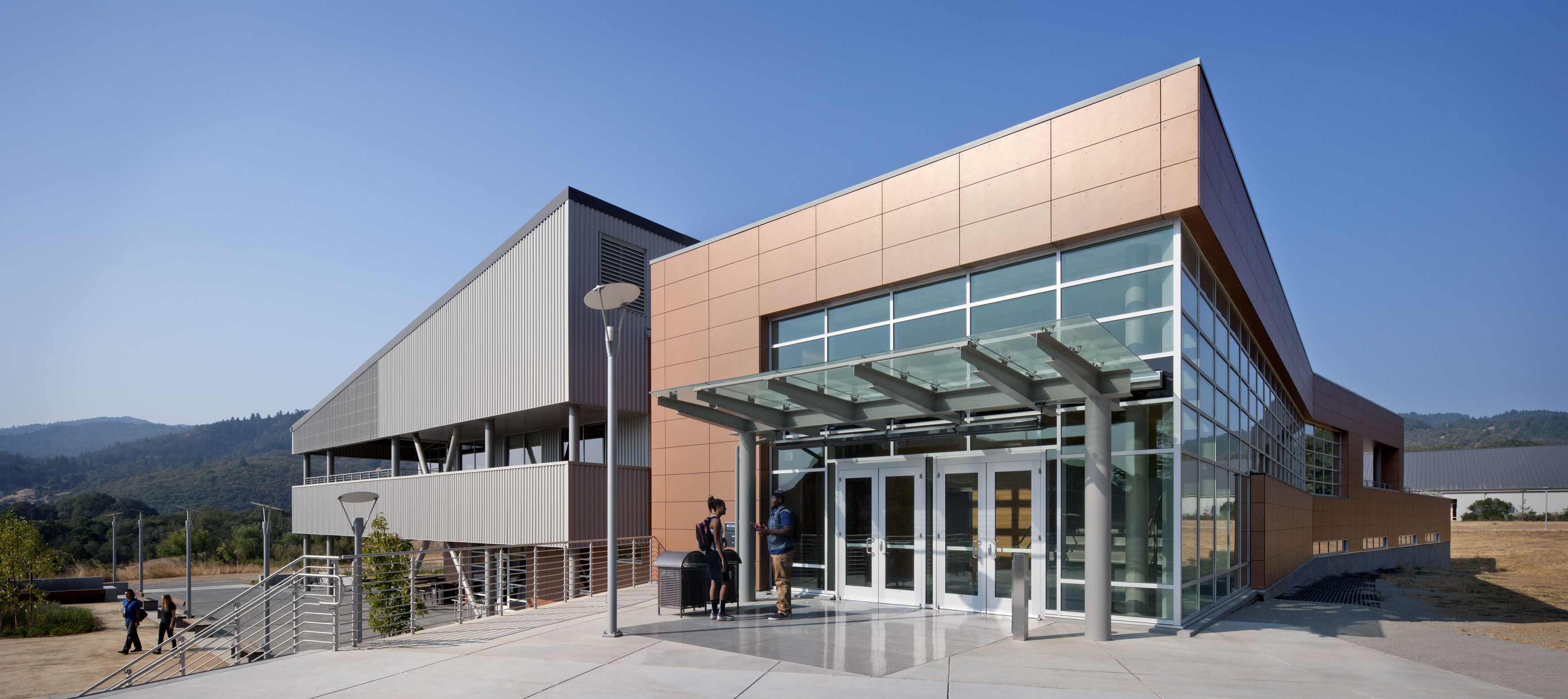 Mendocino College Library and Learning Resource Center