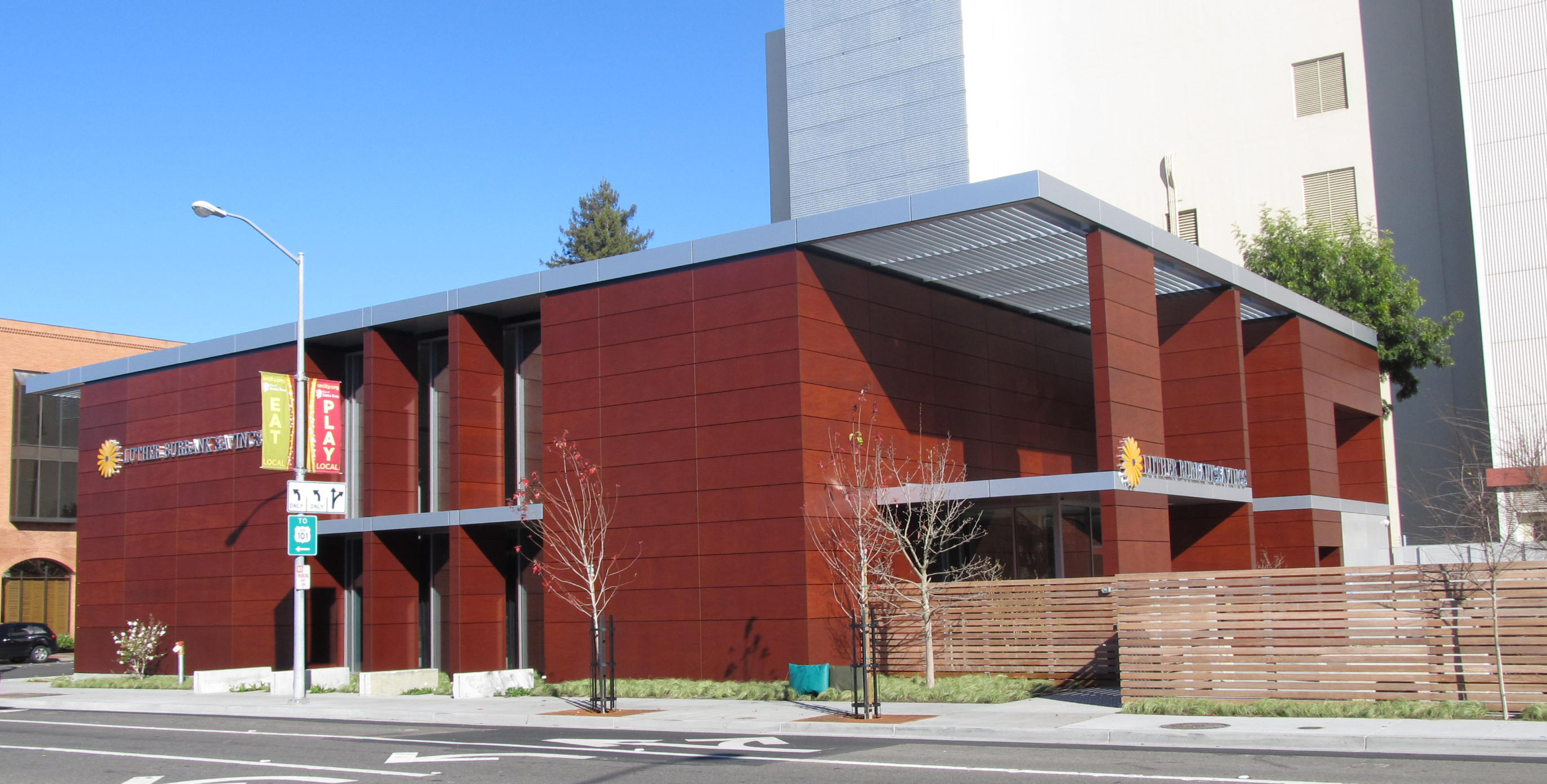 Luther Burbank Savings Headquarters Branch