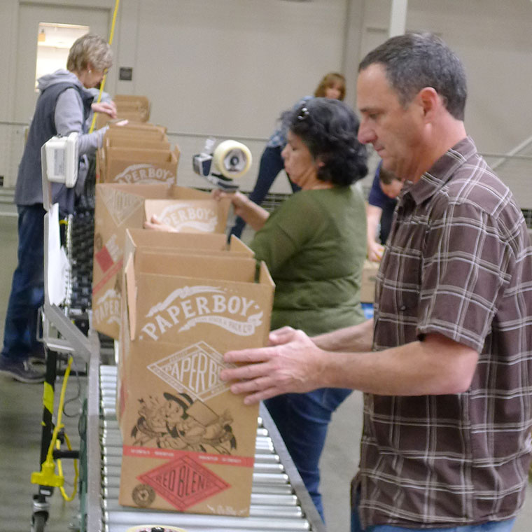 How Many Architects Does It Take to Pack a Food Box?