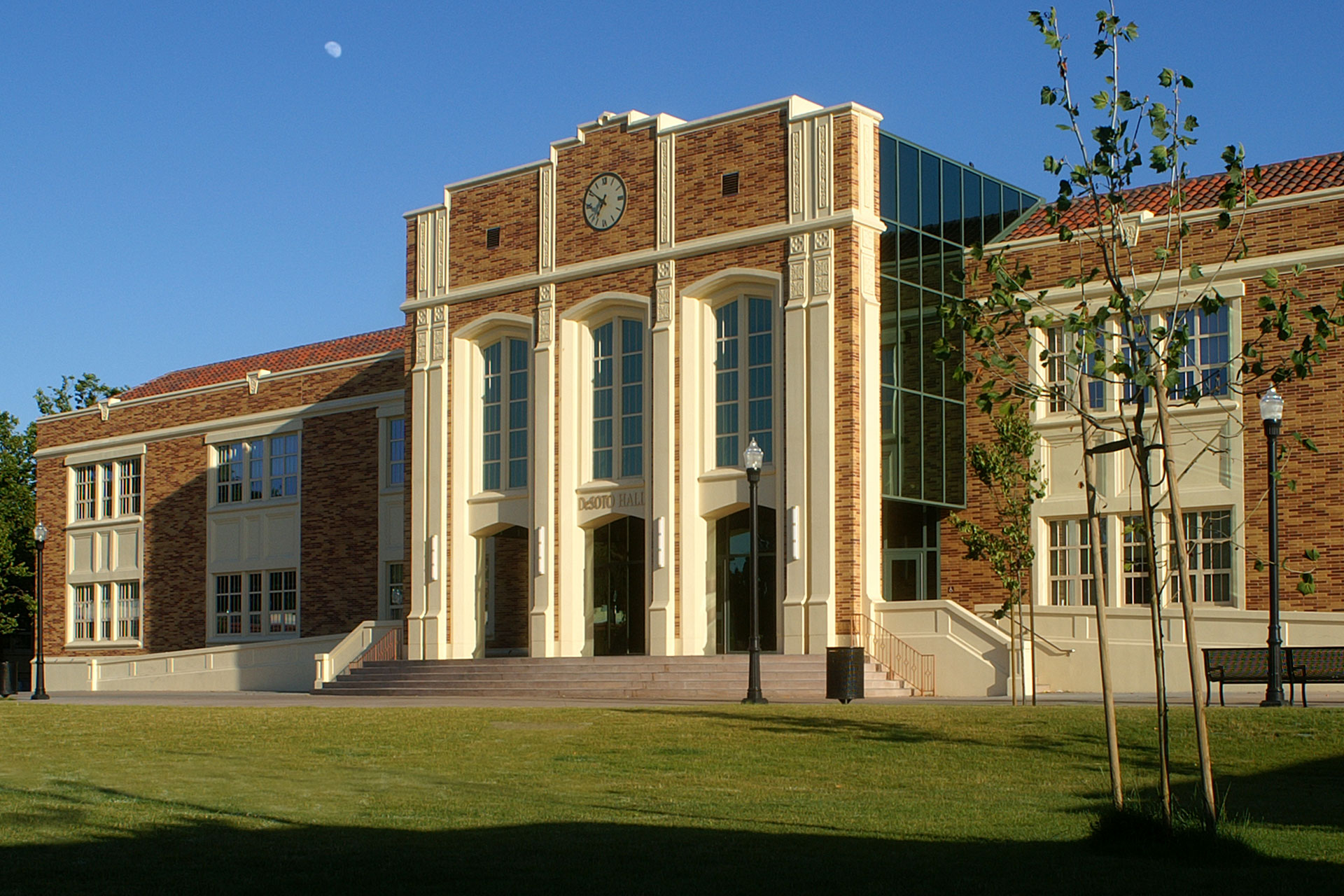 Santa Rosa High School TLCD Architecture