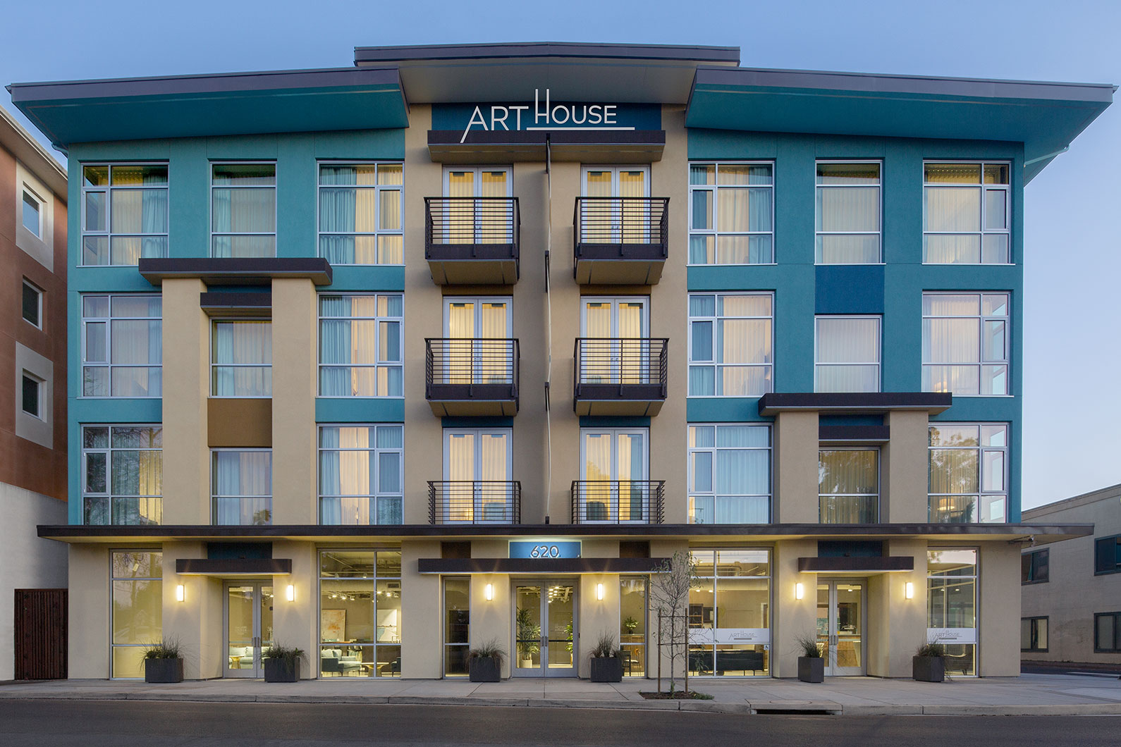 Front view of Art House Hotel in downtown Santa Rosa California