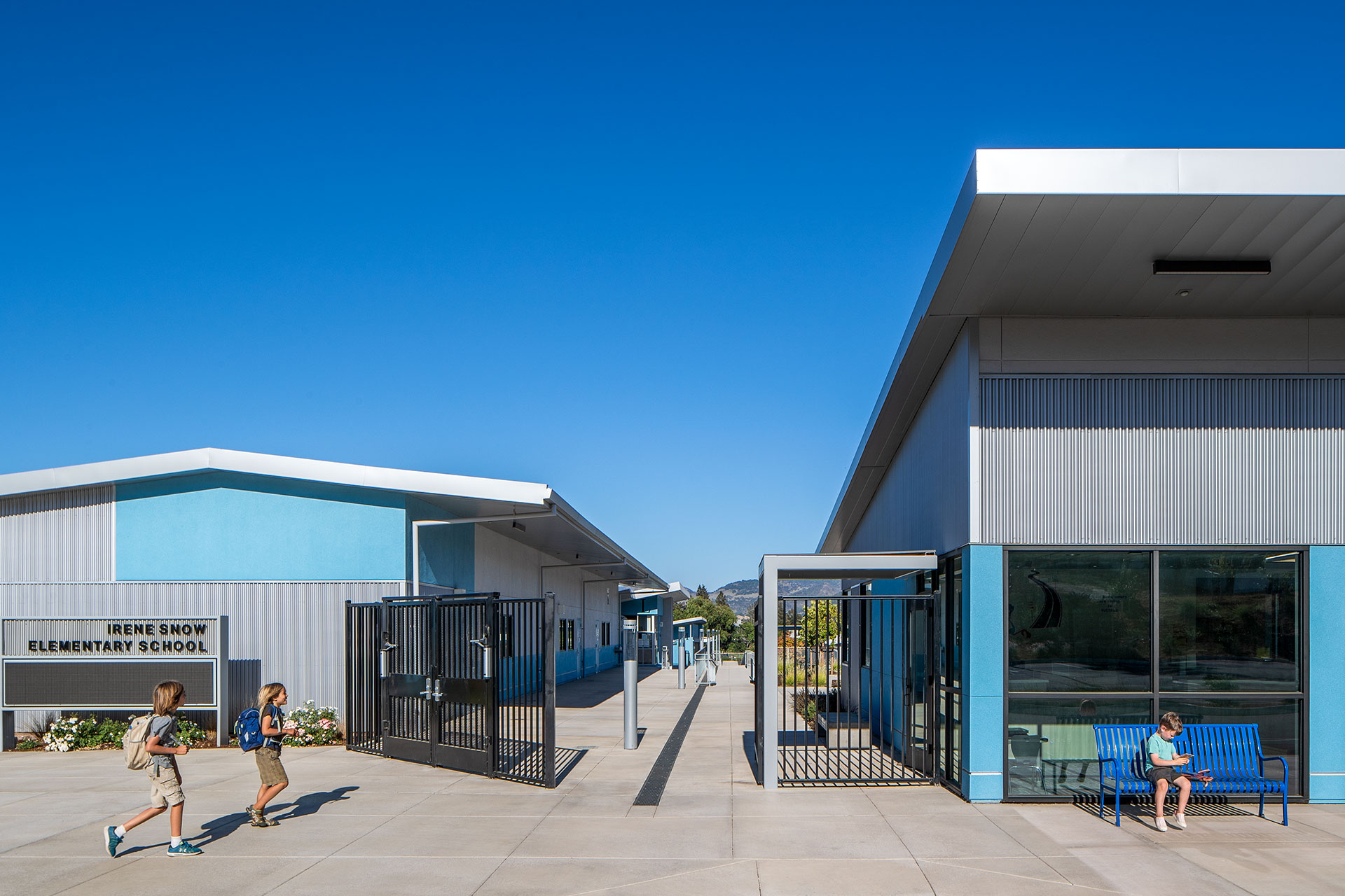 Front view of Irene Snow Elementary School