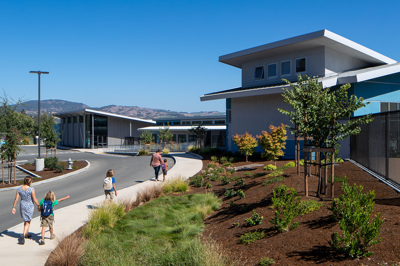 Front drop off at Irene Snow Elementary School, Napa CA