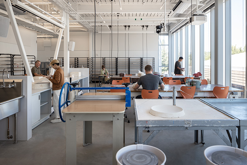 Students working in Ceramics studio at West Valley College Visual Arts Buidling